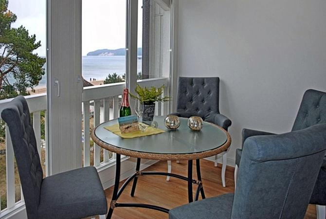 Strandvilla Aegir Mit Ostseeblick 宾茨 外观 照片